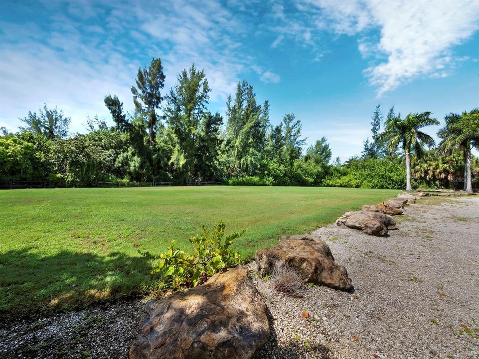 For Sale: $5,195,000 (4 beds, 3 baths, 3774 Square Feet)