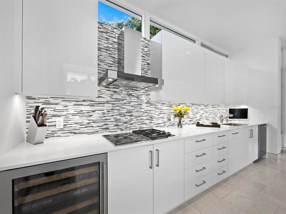 For Sale: $5,195,000 (4 beds, 3 baths, 3774 Square Feet)