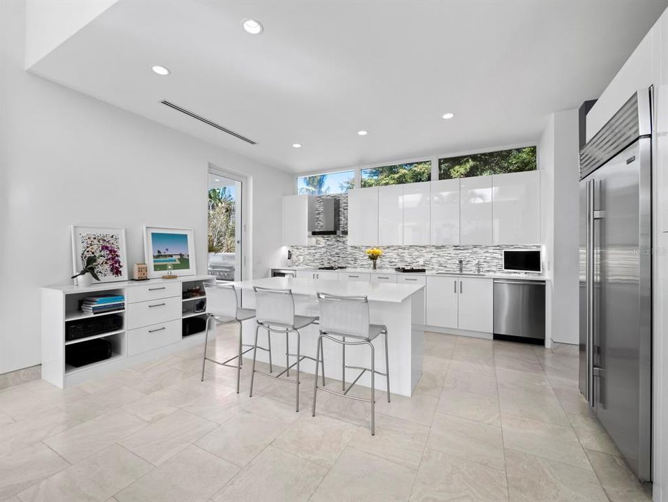 For Sale: $5,195,000 (4 beds, 3 baths, 3774 Square Feet)