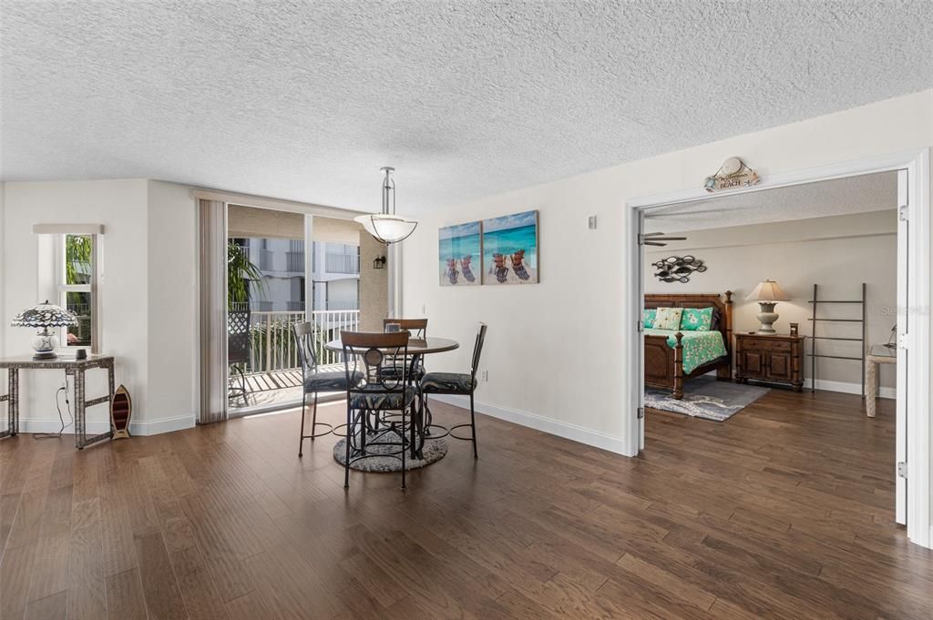 На продажу: $485,000 (3 спален, 2 ванн, 2348 Квадратных фут)