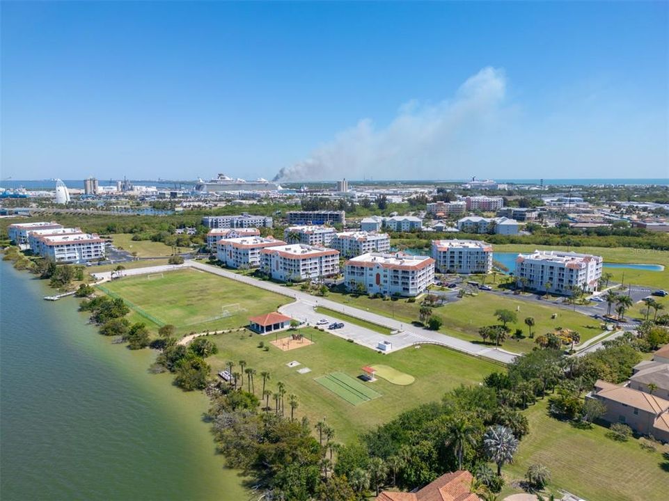 На продажу: $485,000 (3 спален, 2 ванн, 2348 Квадратных фут)