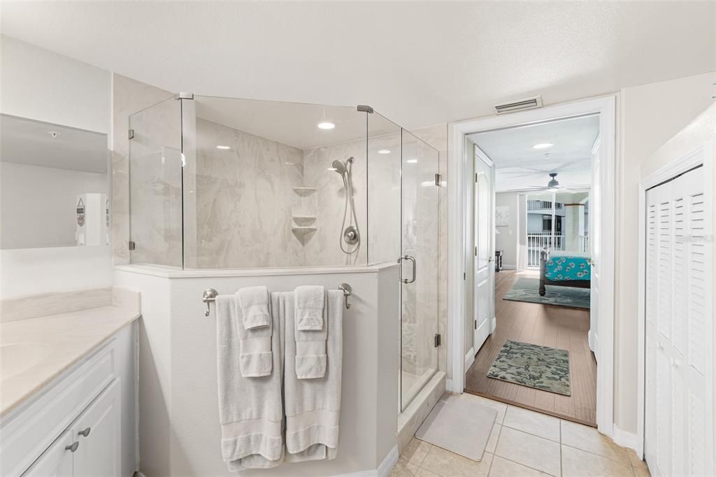 На продажу: $485,000 (3 спален, 2 ванн, 2348 Квадратных фут)