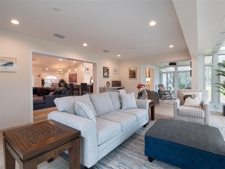 For Sale: $4,125,000 (3 beds, 2 baths, 2318 Square Feet)