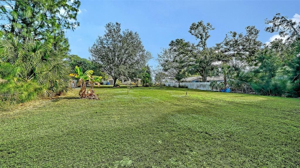 For Sale: $397,000 (4 beds, 3 baths, 1981 Square Feet)