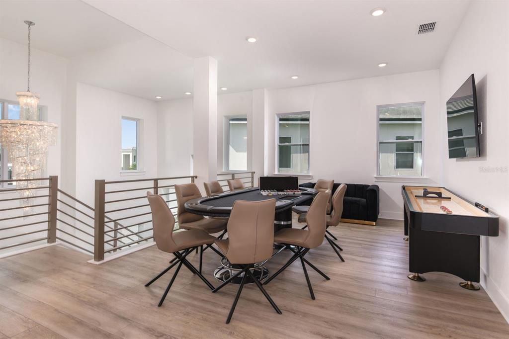 На продажу: $875,000 (6 спален, 6 ванн, 3780 Квадратных фут)