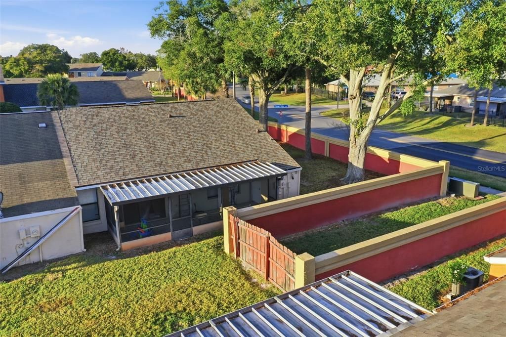 待售: $245,000 (3 贝兹, 2 浴室, 1070 平方英尺)