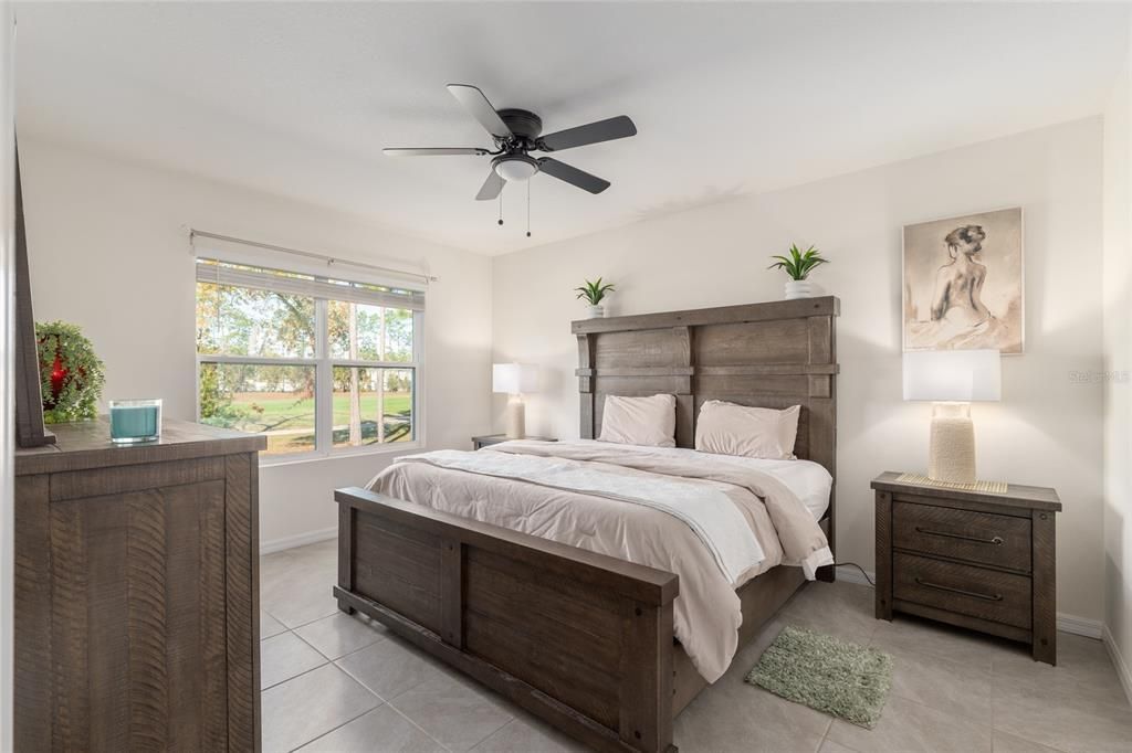 En Venta: $337,000 (4 camas, 2 baños, 1827 Pies cuadrados)