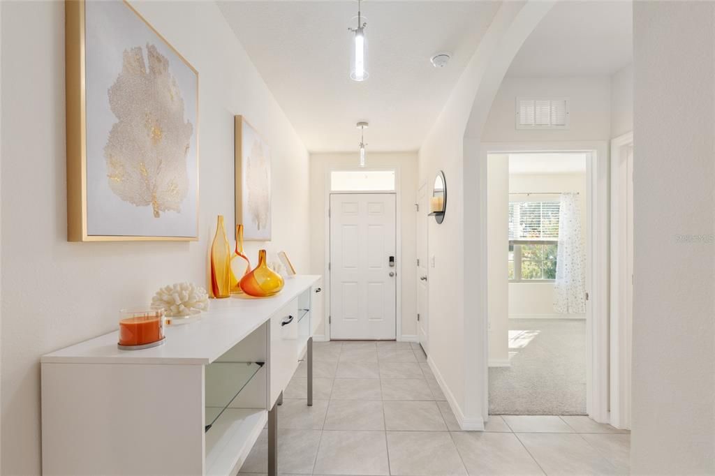 En Venta: $337,000 (4 camas, 2 baños, 1827 Pies cuadrados)