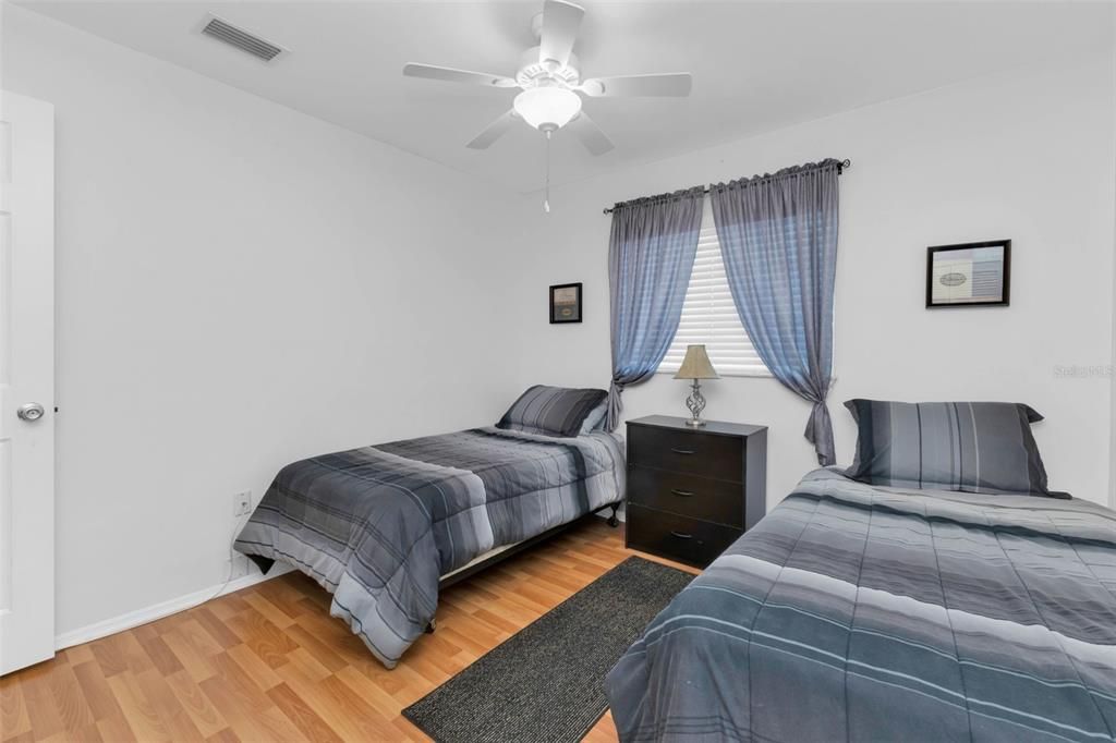 For Sale: $189,900 (3 beds, 2 baths, 1265 Square Feet)