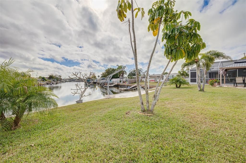 For Sale: $578,995 (2 beds, 2 baths, 1266 Square Feet)