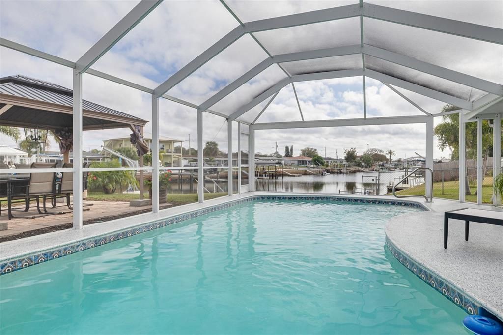 For Sale: $578,995 (2 beds, 2 baths, 1266 Square Feet)