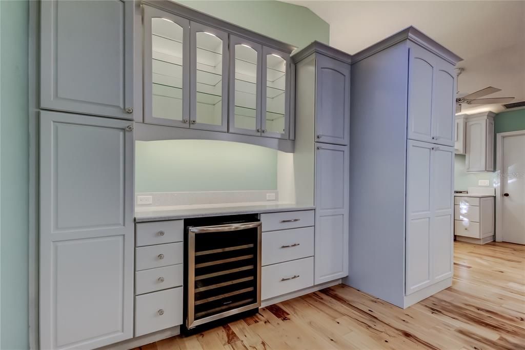 For Sale: $550,000 (3 beds, 2 baths, 1850 Square Feet)