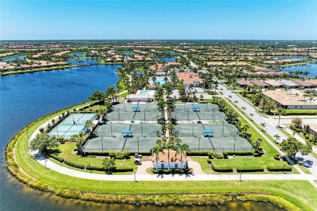 En Venta: $875,000 (3 camas, 3 baños, 2516 Pies cuadrados)