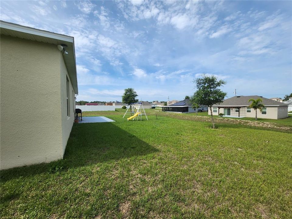 出租: $1,750 (3 贝兹, 2 浴室, 1326 平方英尺)