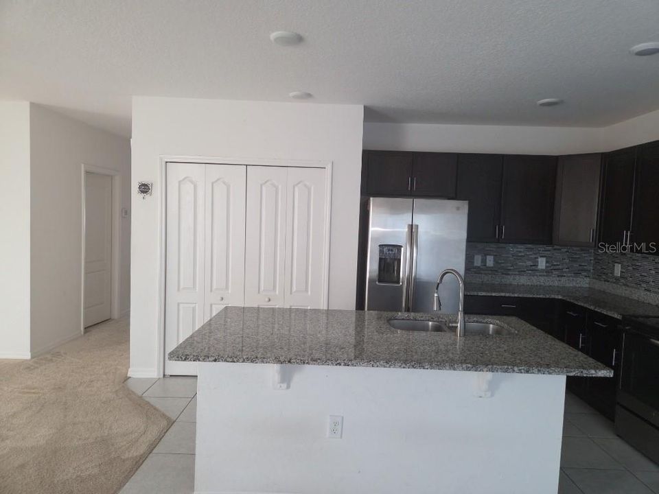 出租: $1,750 (3 贝兹, 2 浴室, 1326 平方英尺)