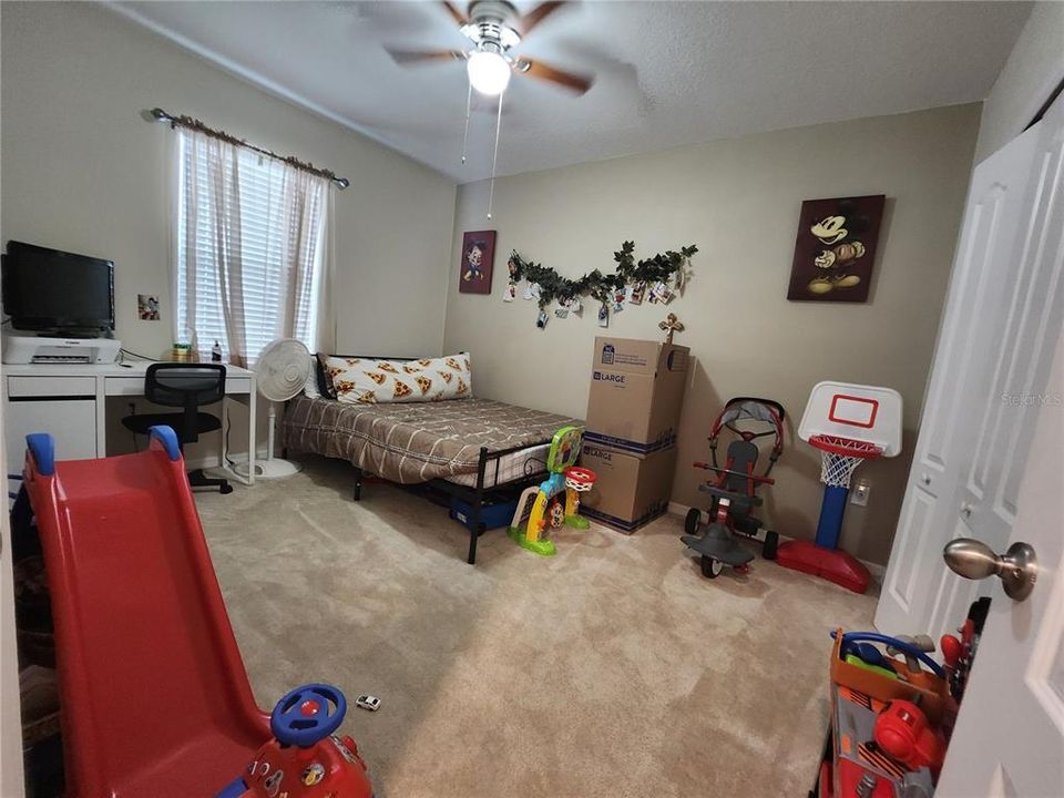 出租: $1,750 (3 贝兹, 2 浴室, 1326 平方英尺)