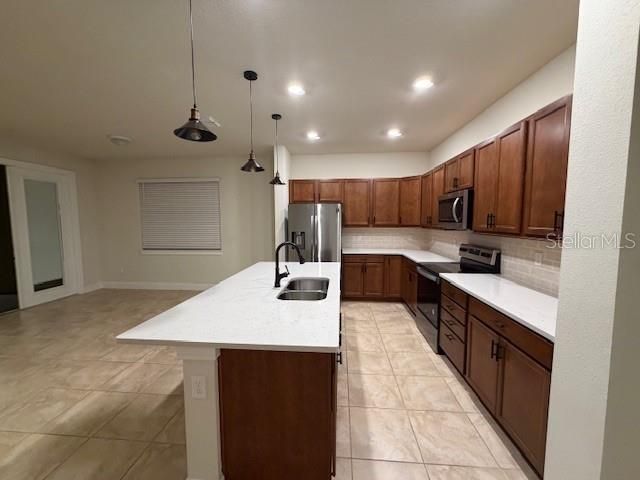 For Rent: $3,200 (4 beds, 2 baths, 2128 Square Feet)