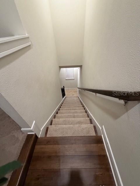 For Rent: $3,200 (4 beds, 2 baths, 2128 Square Feet)