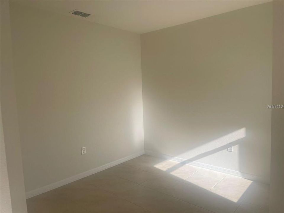 For Rent: $2,300 (2 beds, 2 baths, 1601 Square Feet)