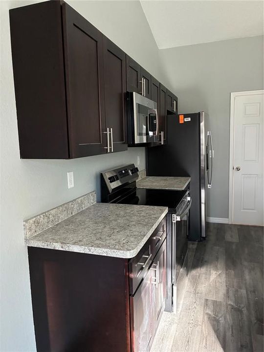 For Sale: $259,900 (3 beds, 2 baths, 1413 Square Feet)