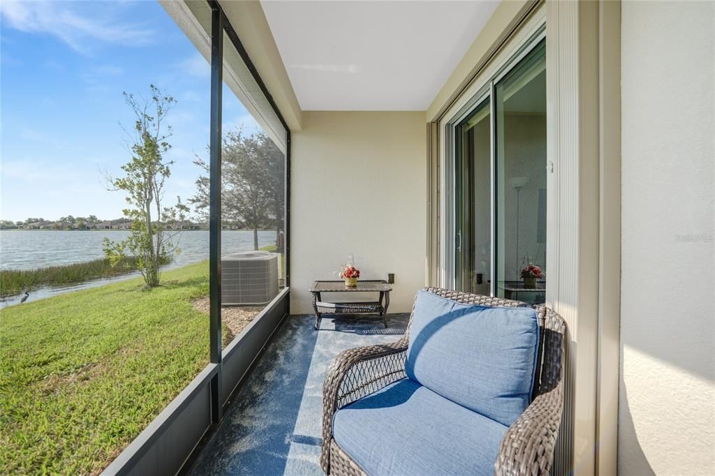 For Sale: $249,000 (2 beds, 2 baths, 1311 Square Feet)