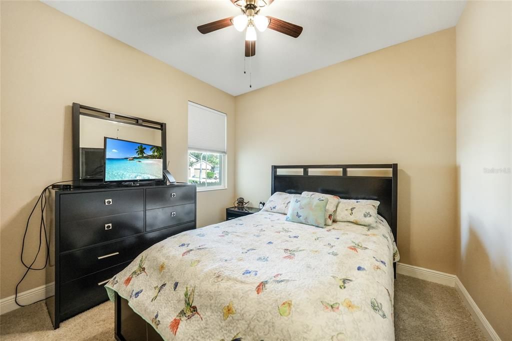 For Sale: $249,000 (2 beds, 2 baths, 1311 Square Feet)