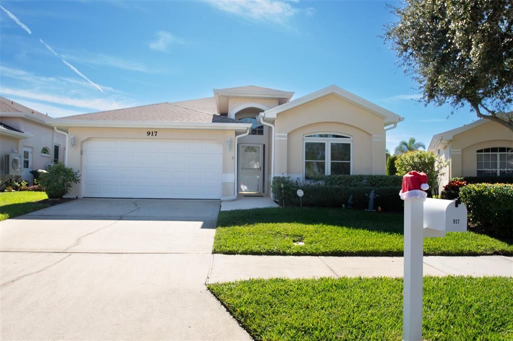 For Sale: $609,500 (3 beds, 2 baths, 1935 Square Feet)