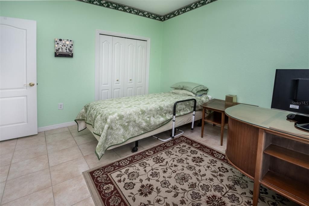 For Sale: $609,500 (3 beds, 2 baths, 1935 Square Feet)