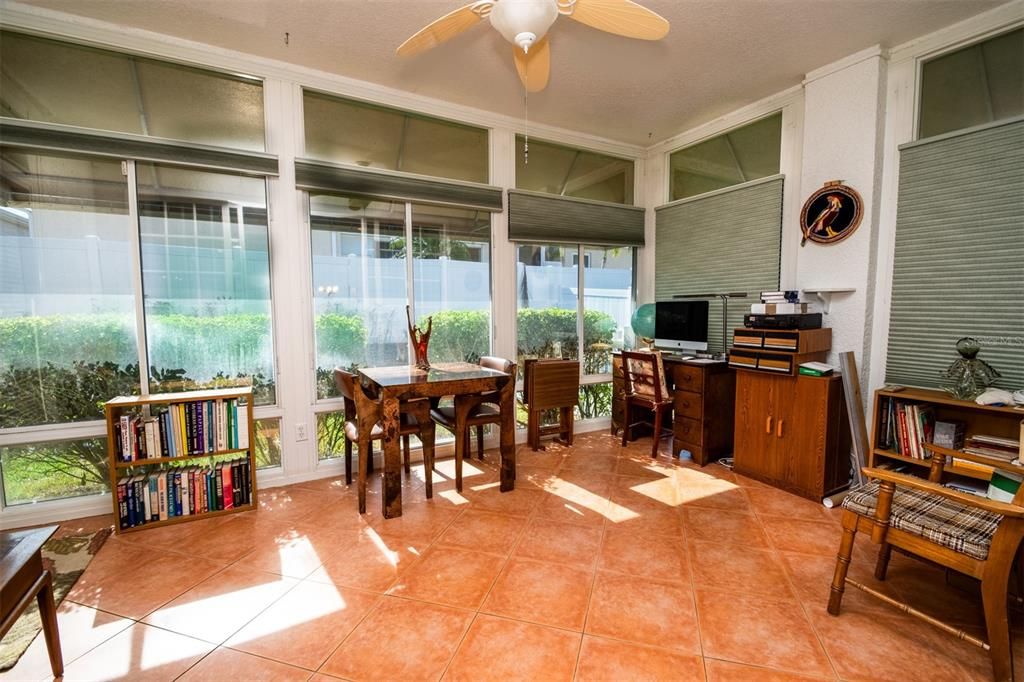 For Sale: $609,500 (3 beds, 2 baths, 1935 Square Feet)