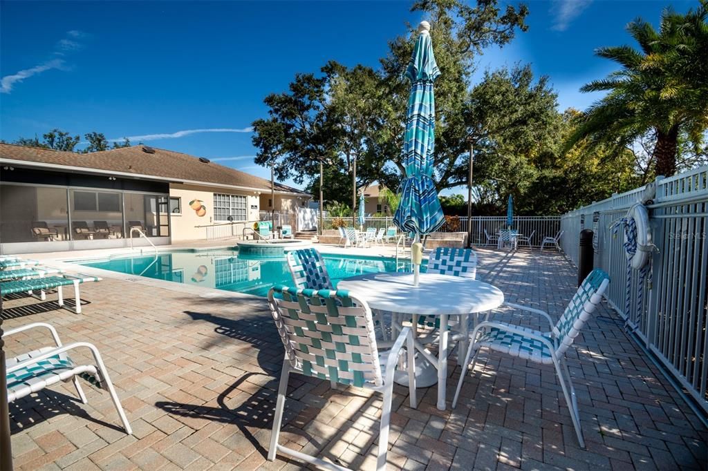 For Sale: $609,500 (3 beds, 2 baths, 1935 Square Feet)