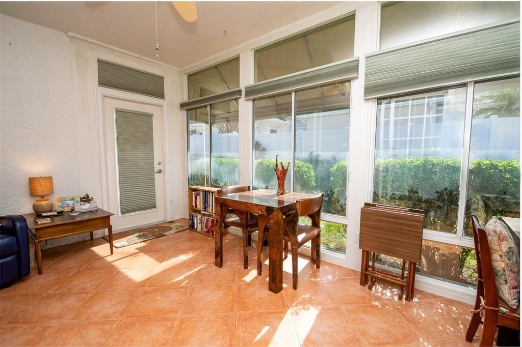 For Sale: $609,500 (3 beds, 2 baths, 1935 Square Feet)