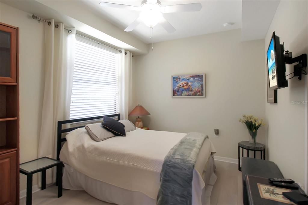 В аренду: $3,500 (2 спален, 2 ванн, 1156 Квадратных фут)