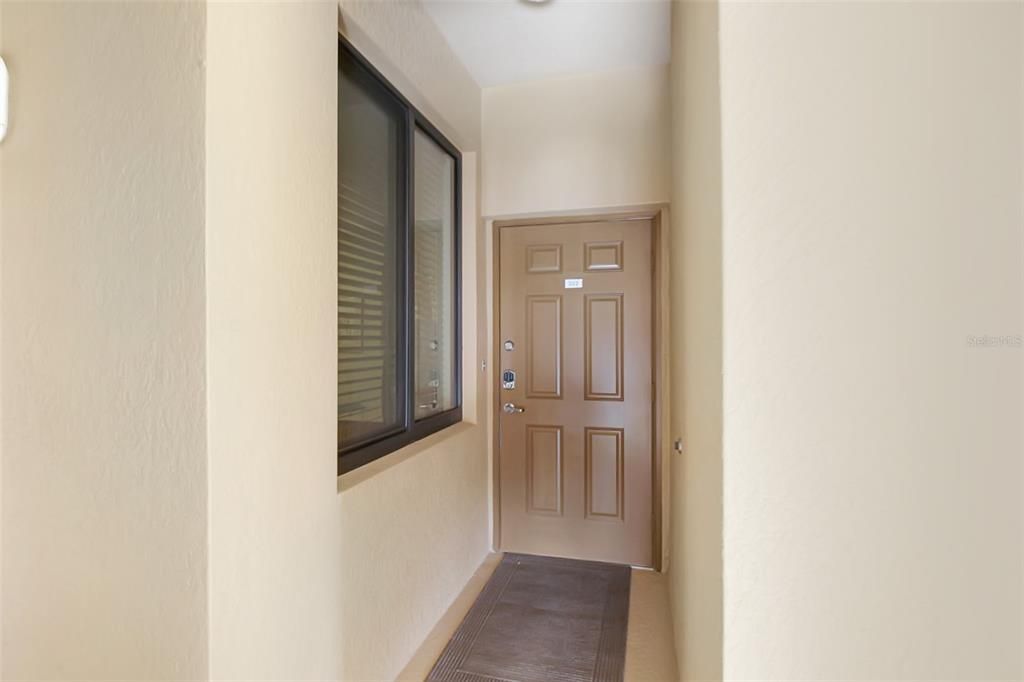 В аренду: $3,500 (2 спален, 2 ванн, 1156 Квадратных фут)