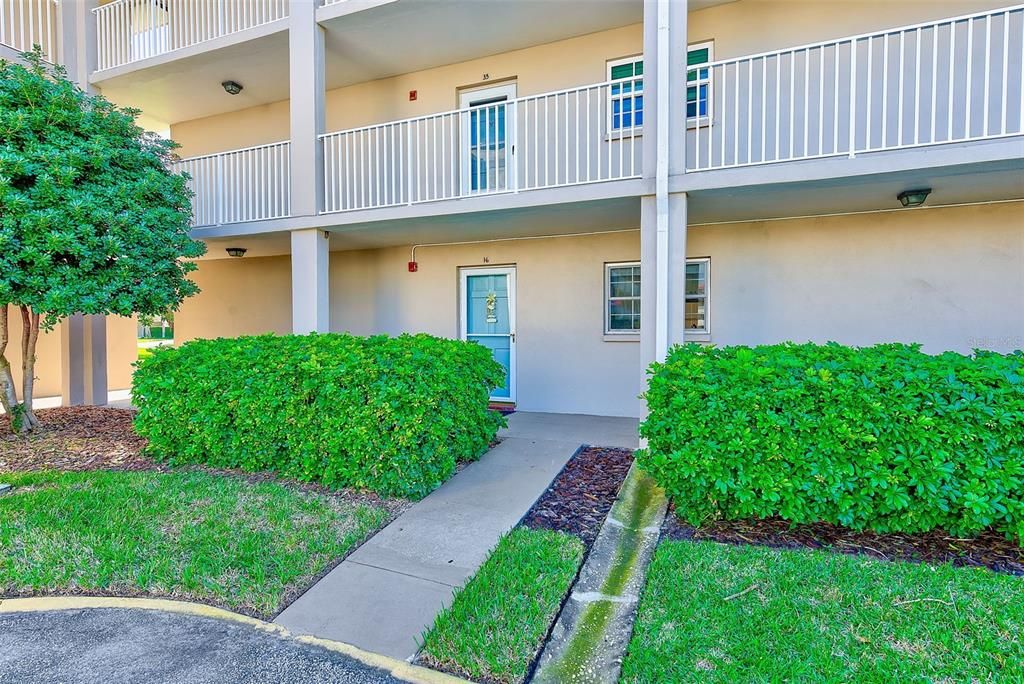 出租: $2,000 (2 贝兹, 2 浴室, 1105 平方英尺)