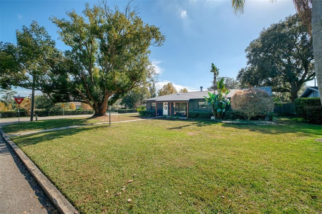 For Sale: $499,000 (0.24 acres)