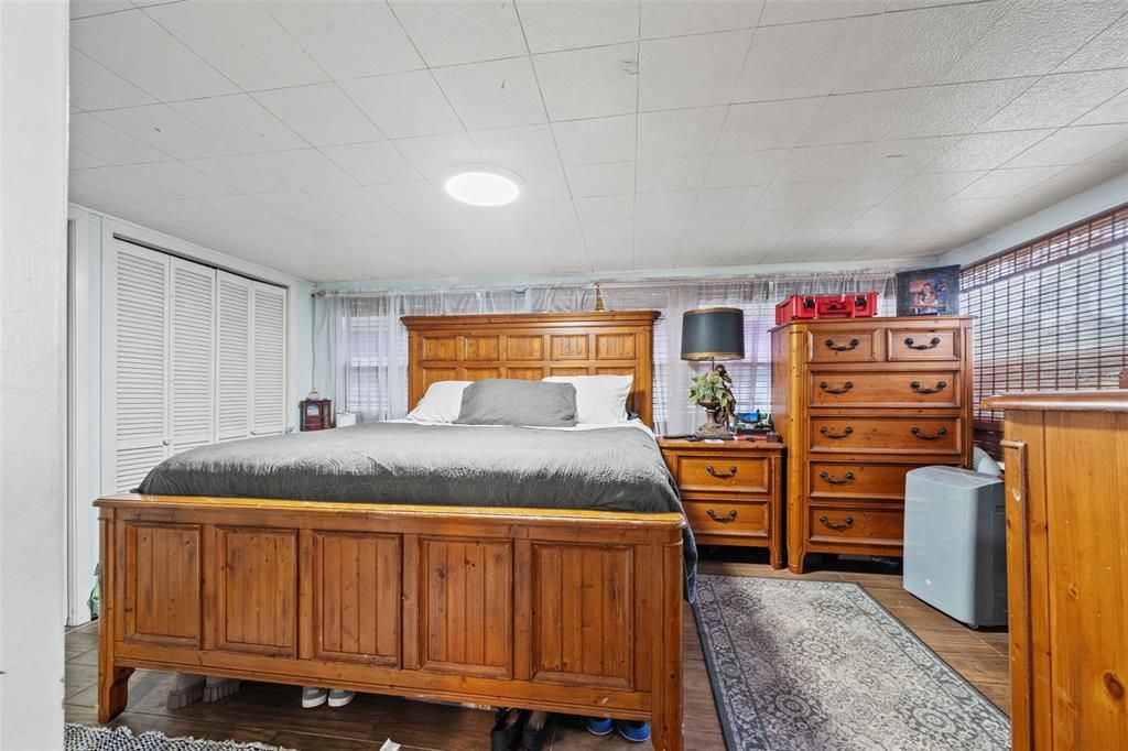 For Sale: $318,000 (3 beds, 1 baths, 1170 Square Feet)