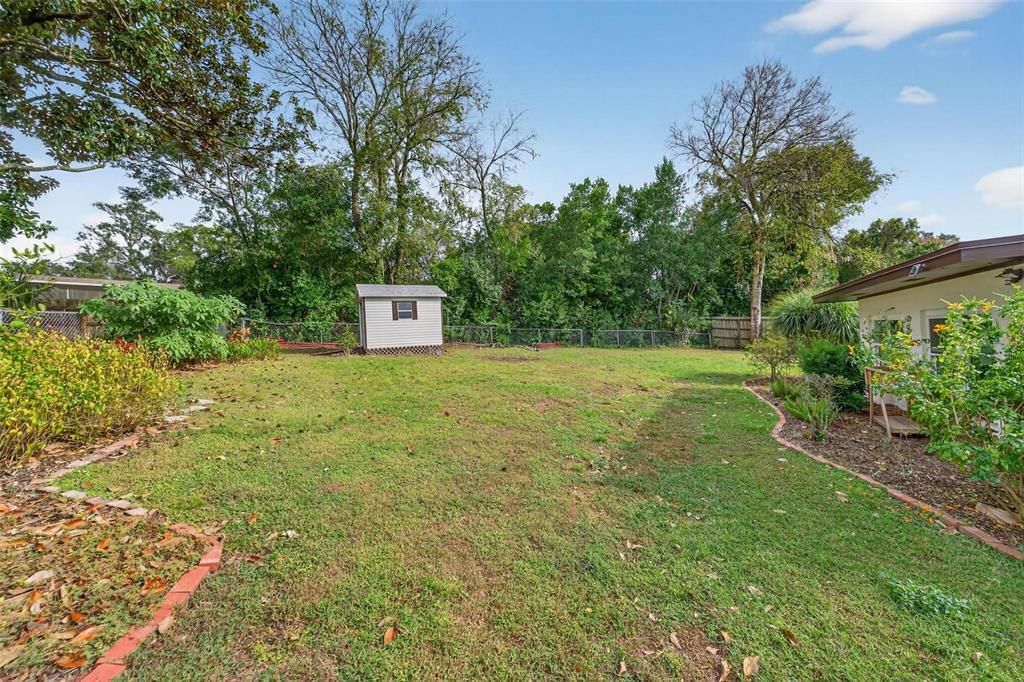 For Sale: $447,500 (2 beds, 2 baths, 1741 Square Feet)