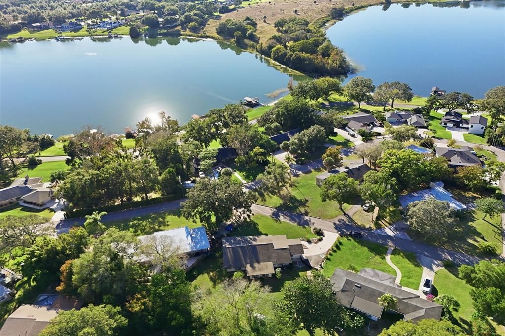 For Sale: $447,500 (2 beds, 2 baths, 1741 Square Feet)