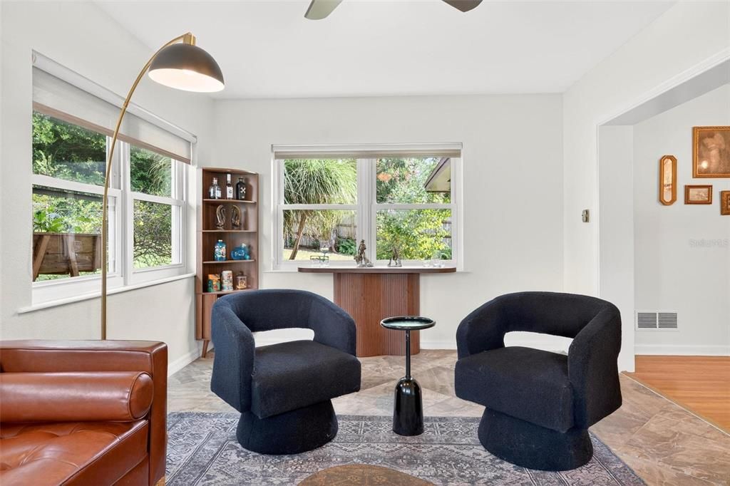 For Sale: $447,500 (2 beds, 2 baths, 1741 Square Feet)