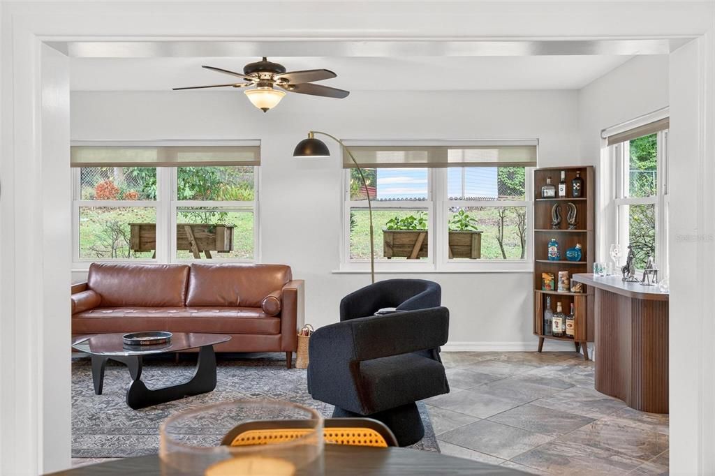 For Sale: $447,500 (2 beds, 2 baths, 1741 Square Feet)