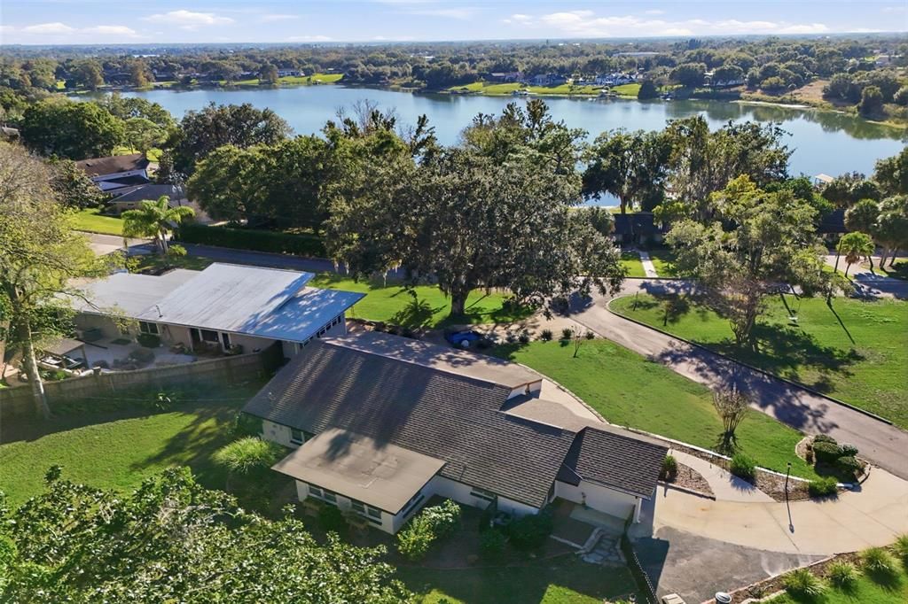 For Sale: $447,500 (2 beds, 2 baths, 1741 Square Feet)