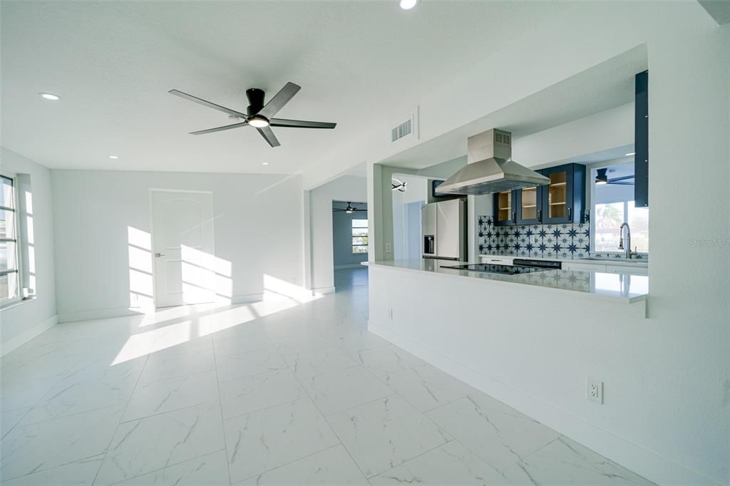 For Sale: $399,926 (3 beds, 2 baths, 1896 Square Feet)