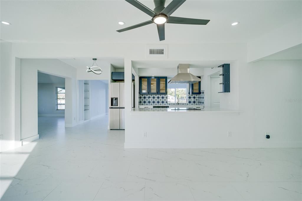 For Sale: $399,926 (3 beds, 2 baths, 1896 Square Feet)