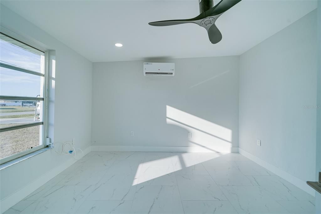 For Sale: $399,926 (3 beds, 2 baths, 1896 Square Feet)