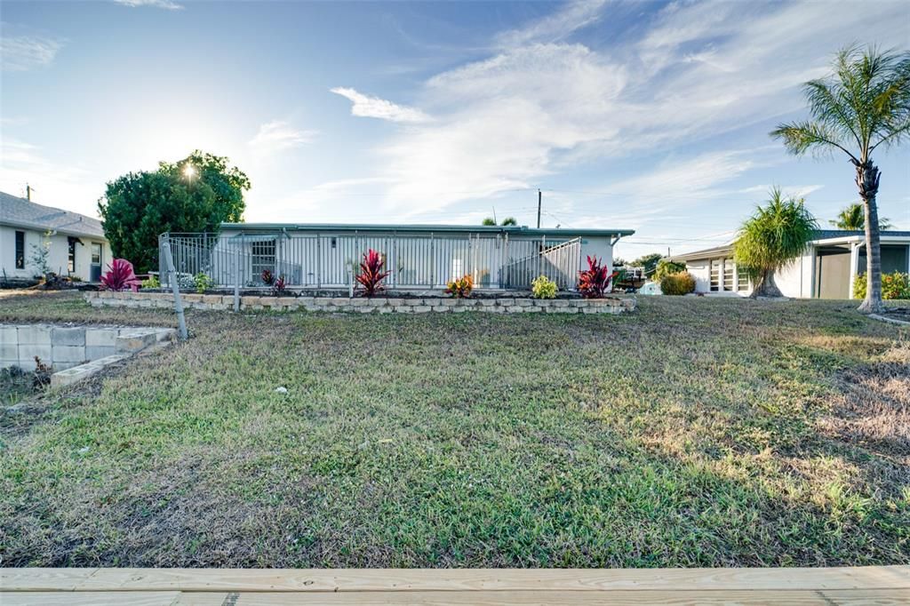 For Sale: $399,926 (3 beds, 2 baths, 1896 Square Feet)