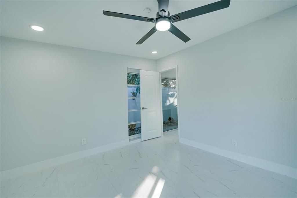 For Sale: $399,926 (3 beds, 2 baths, 1896 Square Feet)