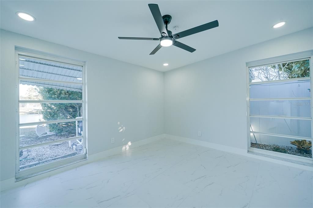 For Sale: $399,926 (3 beds, 2 baths, 1896 Square Feet)