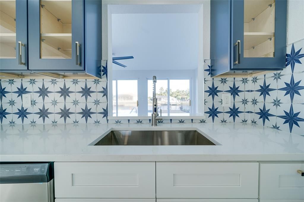 For Sale: $399,926 (3 beds, 2 baths, 1896 Square Feet)