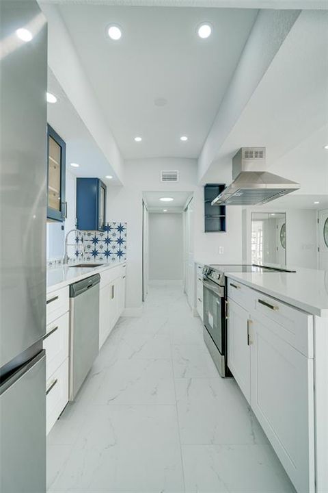 For Sale: $399,926 (3 beds, 2 baths, 1896 Square Feet)