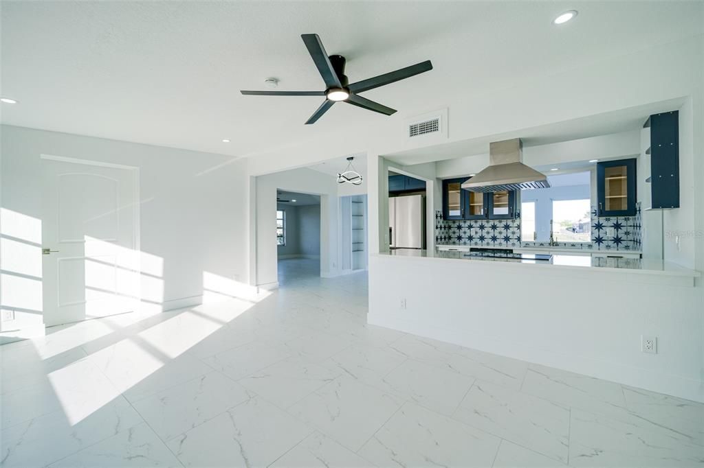 For Sale: $399,926 (3 beds, 2 baths, 1896 Square Feet)